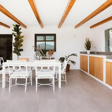 Villa Encantadora En El Corazon De Lanzarote Masdache
